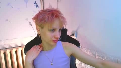 Snapshot of girlfriend_night chatting on March 4, 2026, 2:50 am Seniya online show from March 4, 2026, 2:50 am