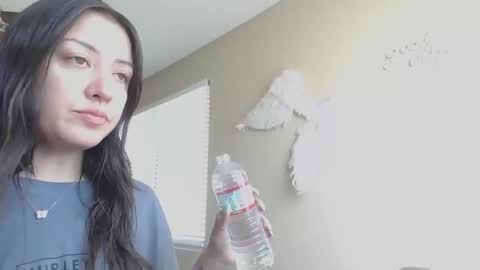 Jasmine online show from May 31, 2026, 2:57 pm