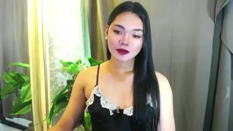 Snapshot of girlsweet_preciousxoxo chatting on February 5, 2026, 1:49 pm Precious online show from February 5, 2026, 1:49 pm