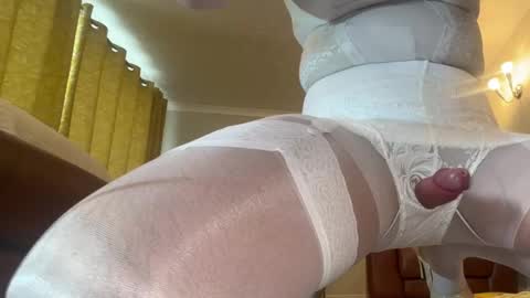 girlyfetish online show from March 12, 2025, 2:45 pm