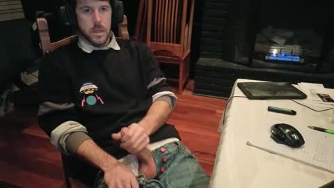 Snapshot of girthwayne chatting on December 21, 2024, 3:36 am croyal09 online show from December 21, 2024, 3:36 am