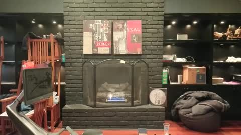 Snapshot of girthwayne chatting on December 27, 2024, 9:11 pm croyal09 online show from December 27, 2024, 9:11 pm