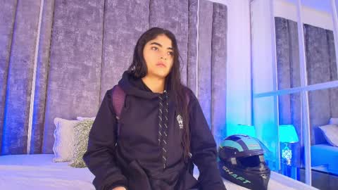 Snapshot of giselamaru chatting on March 31, 2026, 10:48 am online show from March 31, 2026, 10:48 am