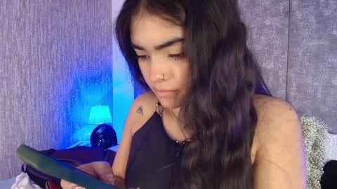 Snapshot of giselamaru chatting on April 1, 2026, 1:41 pm online show from April 1, 2026, 1:41 pm