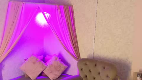 Snapshot of giselamaru chatting on June 15, 2026, 11:01 am online show from June 15, 2026, 11:01 am