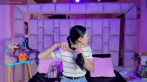 gisell_squirt online show from January 19, 2026, 12:31 pm