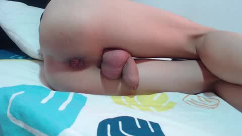 Snapshot of gisellawatsonn chatting on October 15, 2025, 8:53 pm Gisella online show from October 15, 2025, 8:53 pm