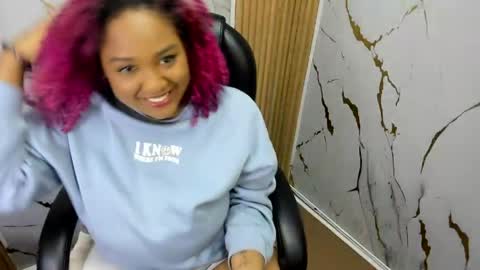 Snapshot of gisselle_hh chatting on May 23, 2026, 2:54 pm Gisselle online show from May 23, 2026, 2:54 pm