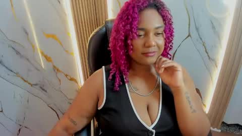 Snapshot of gisselle_hh chatting on May 25, 2026, 3:18 pm Gisselle online show from May 25, 2026, 3:18 pm