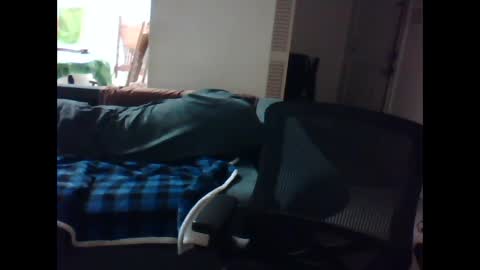 Snapshot of gitmehard008 chatting on December 9, 2024, 4:34 am gitmehard008 online show from December 9, 2024, 4:34 am