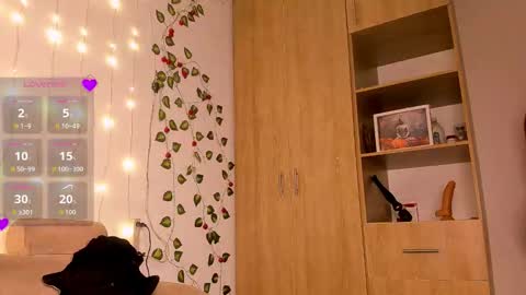 Snapshot of giuliacash chatting on January 15, 2026, 10:42 am GiuliaCash online show from January 15, 2026, 10:42 am