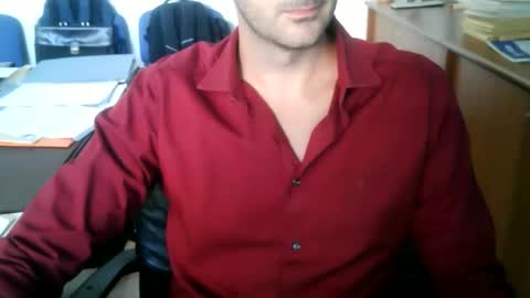 Snapshot of giuseppevai1 chatting on September 18, 2025, 9:11 am giuseppevai1 online show from September 18, 2025, 9:11 am