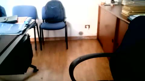 giuseppevai1 online show from June 1, 2026, 8:49 am