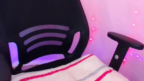 Snapshot of giv_deez chatting on February 11, 2026, 8:08 am marlon online show from February 11, 2026, 8:08 am