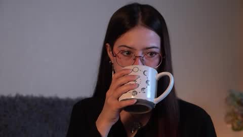 Agness online show from September 29, 2025, 2:22 pm