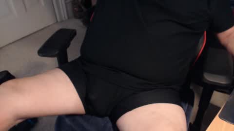 Snapshot of gizmo706 chatting on December 3, 2025, 4:38 pm gizmo706 online show from December 3, 2025, 4:38 pm