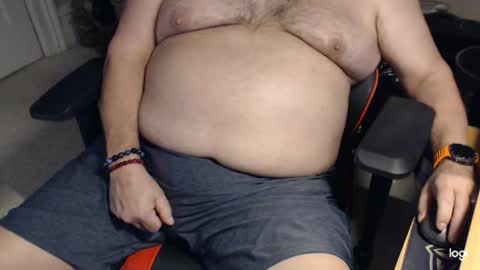 Snapshot of gizmo706 chatting on December 18, 2025, 7:42 pm gizmo706 online show from December 18, 2025, 7:42 pm