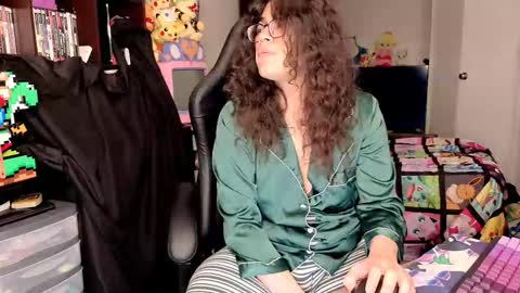 Snapshot of glaceon9 chatting on February 10, 2026, 3:38 pm glaceon9 online show from February 10, 2026, 3:38 pm