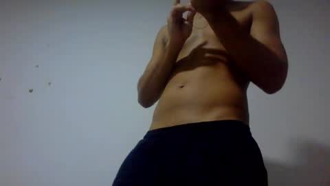 Snapshot of glader_guy chatting on April 16, 2026, 12:33 am only for you bby online show from April 16, 2026, 12:33 am