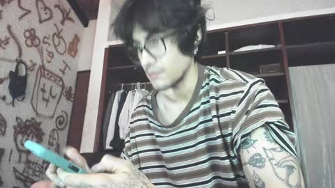 Snapshot of gladiattoor chatting on January 5, 2025, 3:13 pm edward online show from January 5, 2025, 3:13 pm