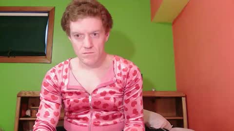 Snapshot of glamtransgoddess15 chatting on February 24, 2026, 11:03 pm glam trans goddess online show from February 24, 2026, 11:03 pm