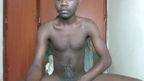 Snapshot of glane_ chatting on December 20, 2025, 2:40 am James online show from December 20, 2025, 2:40 am