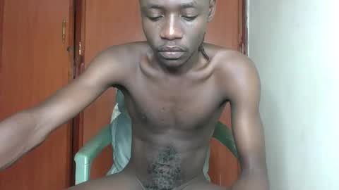 Snapshot of glane_ chatting on January 18, 2026, 10:52 am James online show from January 18, 2026, 10:52 am