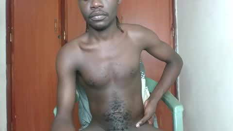 Snapshot of glane_ chatting on January 19, 2026, 3:10 am James online show from January 19, 2026, 3:10 am