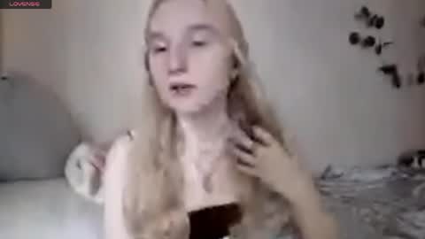 Laura online show from May 20, 2026, 8:09 am