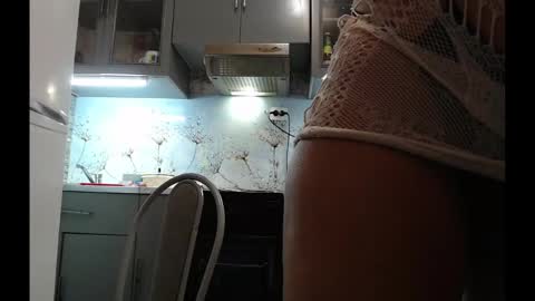 Gliese online show from February 1, 2025, 11:48 pm