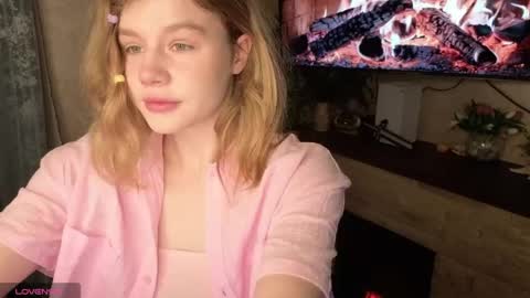 Miroslava friends call me Mira  online show from May 29, 2026, 12:08 am