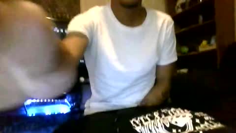 Snapshot of glly555 chatting on March 20, 2026, 7:24 am glly555 online show from March 20, 2026, 7:24 am