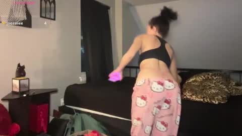 Snapshot of globberton chatting on February 28, 2026, 6:58 am Baby Bimbo online show from February 28, 2026, 6:58 am