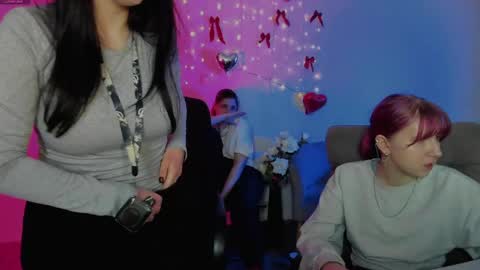 Snapshot of gloria_bubble chatting on April 23, 2026, 7:27 pm your dream online show from April 23, 2026, 7:27 pm