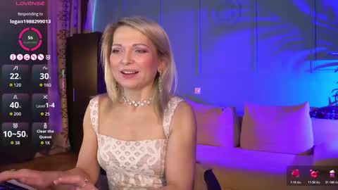 Snapshot of gloria_lovely chatting on March 12, 2026, 11:05 am Gloria online show from March 12, 2026, 11:05 am