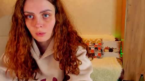 Snapshot of gloria_wood chatting on February 23, 2025, 6:01 pm Gloria Wood online show from February 23, 2025, 6:01 pm