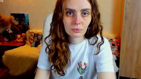 Gloria Wood online show from March 23, 2026, 6:23 pm