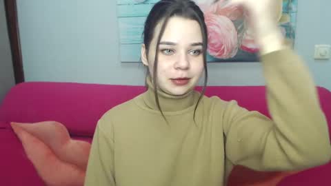 gloriyadre online show from September 18, 2025, 4:58 am