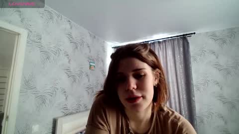  Roxy  online show from March 21, 2026, 1:26 pm