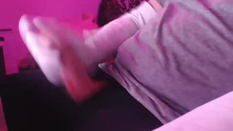 Glove Mad online show from March 29, 2026, 1:16 am