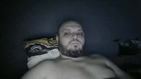 Snapshot of glusgan chatting on September 14, 2025, 8:30 pm Your boy online show from September 14, 2025, 8:30 pm