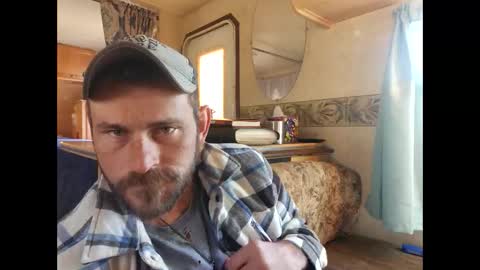 Snapshot of gman3883 chatting on March 6, 2025, 4:28 pm Gman online show from March 6, 2025, 4:28 pm