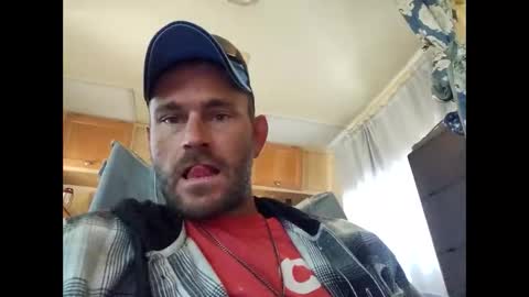 Snapshot of gman3883 chatting on October 8, 2025, 2:58 pm Gman online show from October 8, 2025, 2:58 pm