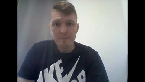 Snapshot of gmonay1331 chatting on October 6, 2025, 10:29 pm gmonay1331 online show from October 6, 2025, 10:29 pm