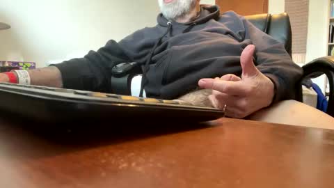 Snapshot of gngnxxx chatting on January 7, 2026, 6:32 pm gngnxxx online show from January 7, 2026, 6:32 pm