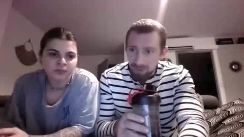 gnl_ online show from December 16, 2025, 9:20 pm