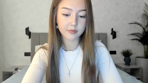 Snapshot of go0d_grl chatting on November 8, 2025, 8:36 am Lina online show from November 8, 2025, 8:36 am