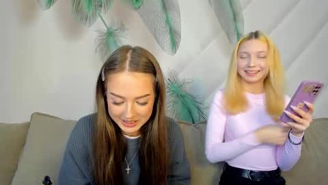 Snapshot of go0d_grl chatting on December 18, 2025, 8:53 am Lina online show from December 18, 2025, 8:53 am