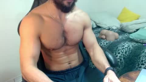 god hunkules online show from November 18, 2025, 4:22 pm