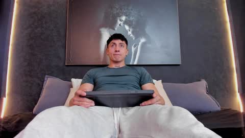 steven online show from January 2, 2025, 6:34 pm